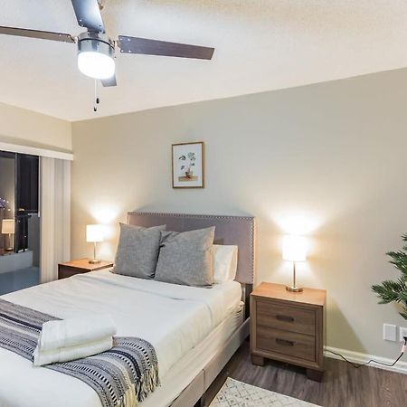 Cozy Memphis Apartment In Downtown High-Rise ภายนอก รูปภาพ